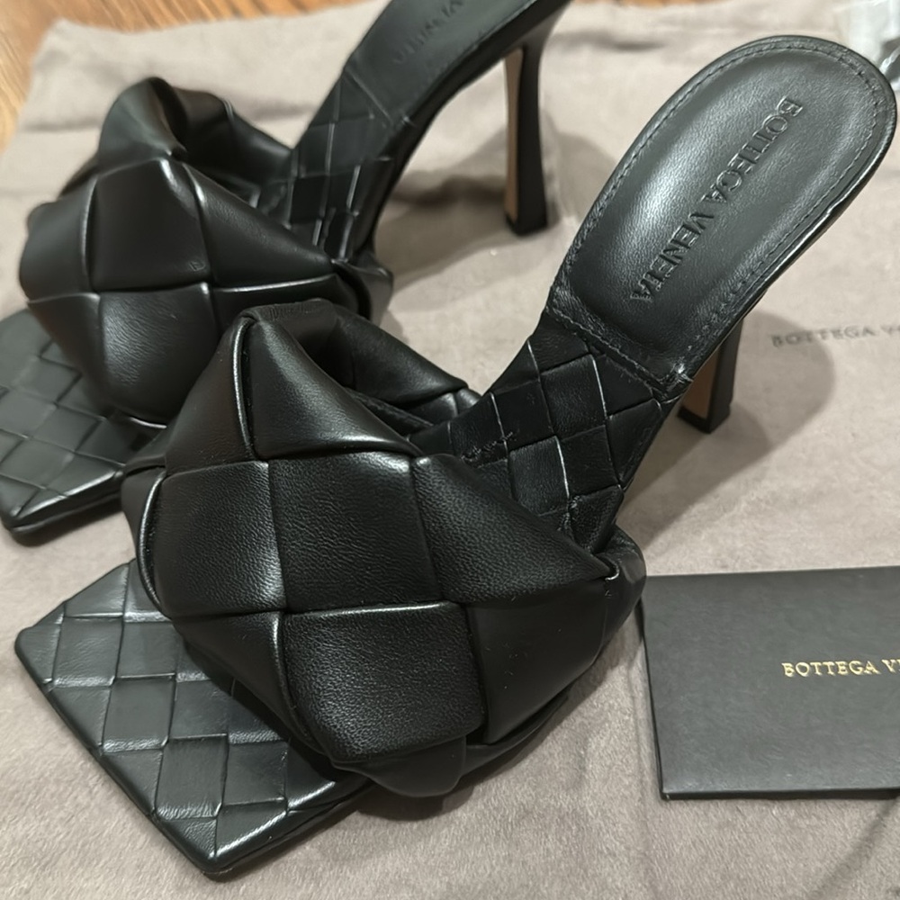 Bottega Veneta Lido Mule - Black 36.5